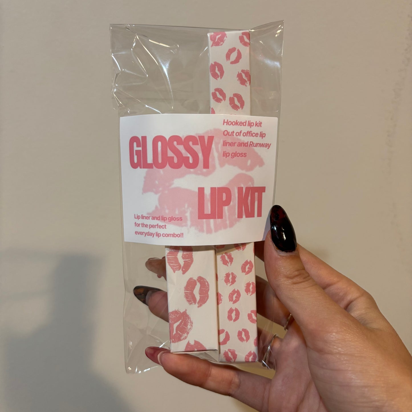 Hooked Lip Kit